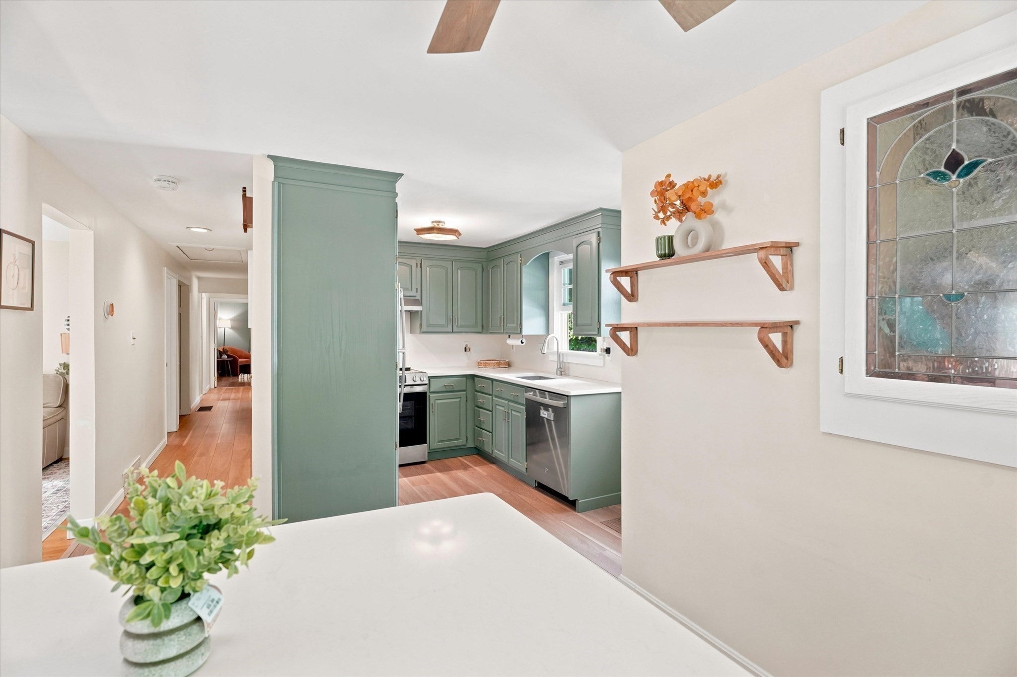 13 Hilltop Dr, Burlington, MA, 13 Hilltop Dr, Burlington, MA Photo #7