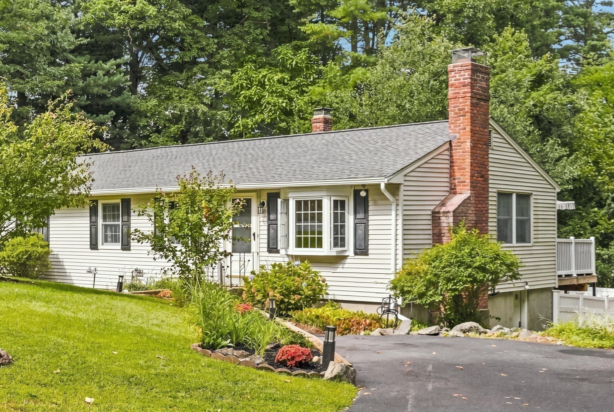 13 Hilltop Dr, Burlington, MA, 13 Hilltop Dr, Burlington, MA Photo #34