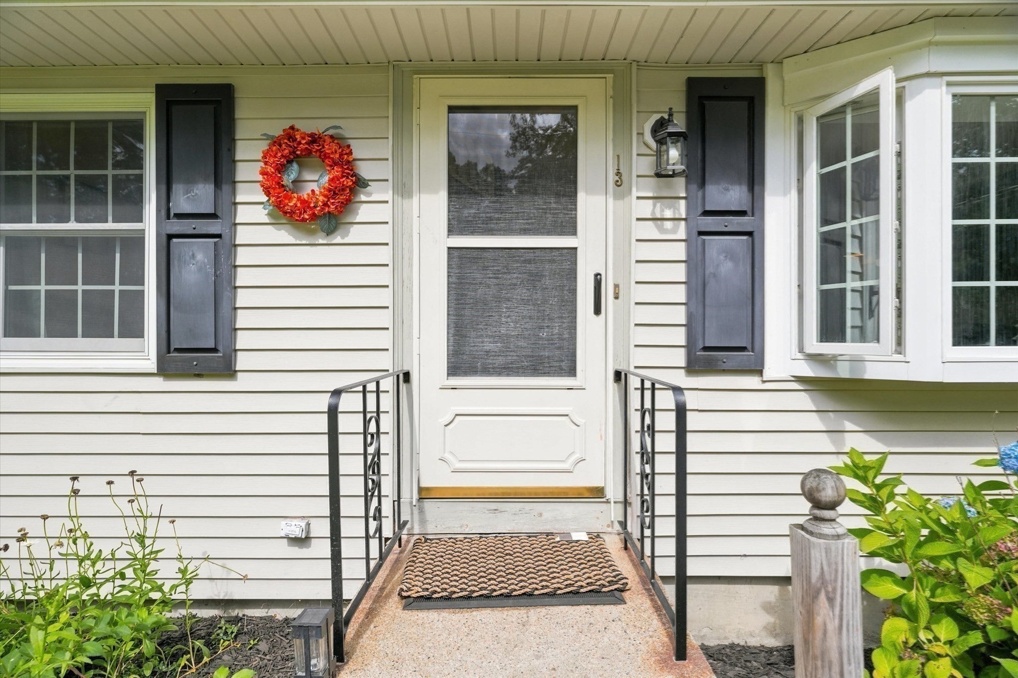 13 Hilltop Dr, Burlington, MA, 13 Hilltop Dr, Burlington, MA Photo #38