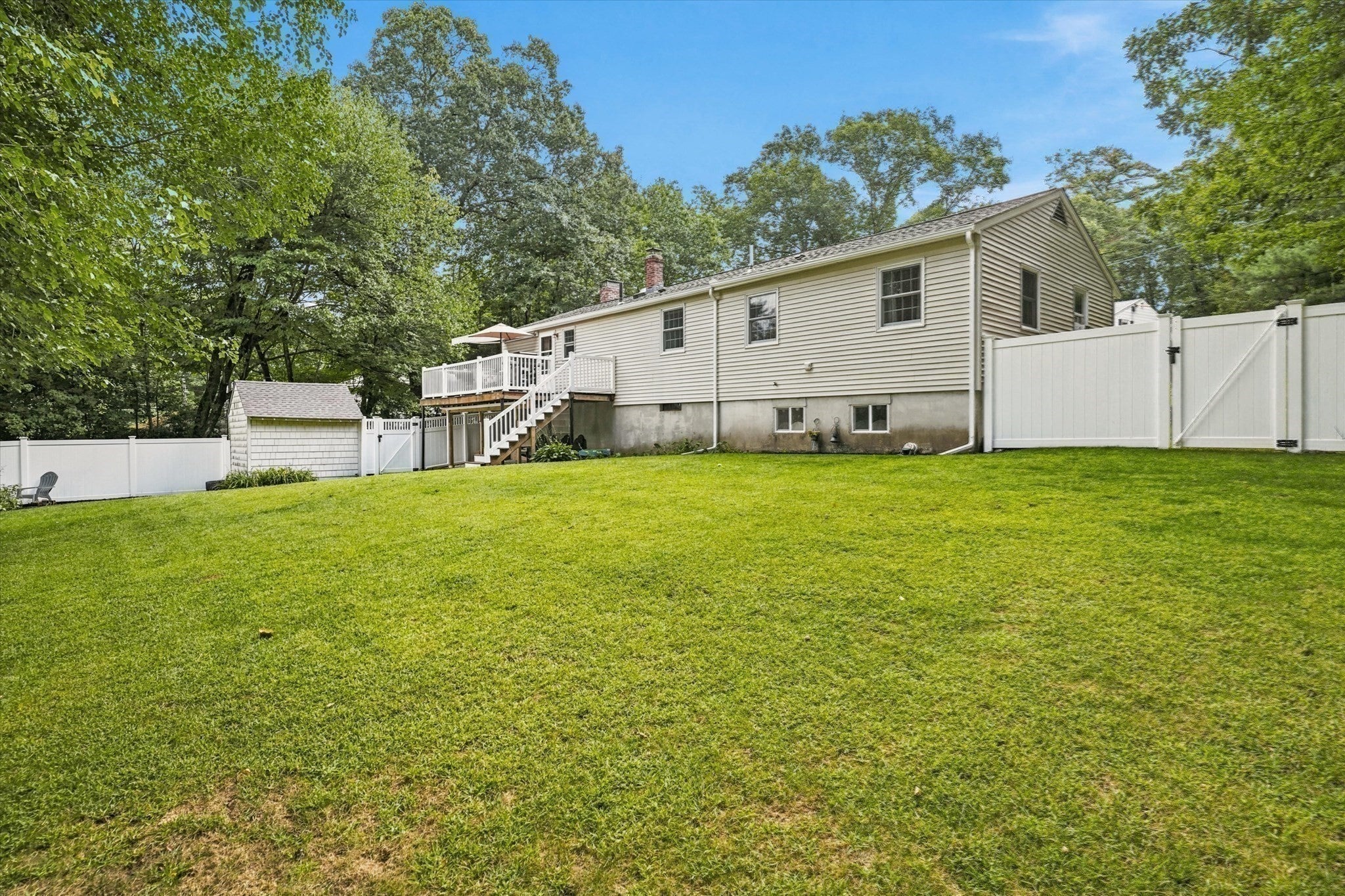 13 Hilltop Dr, Burlington, MA, 13 Hilltop Dr, Burlington, MA Photo #32