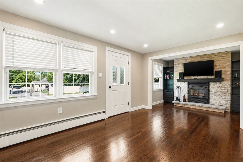 67 West St, Millville, MA, 67 West St, Millville, MA Photo #12