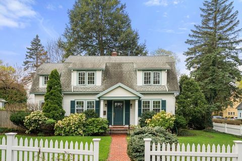 Photo of 83 Prospect St, Newton, MA 02465 (MLS # 73505772)