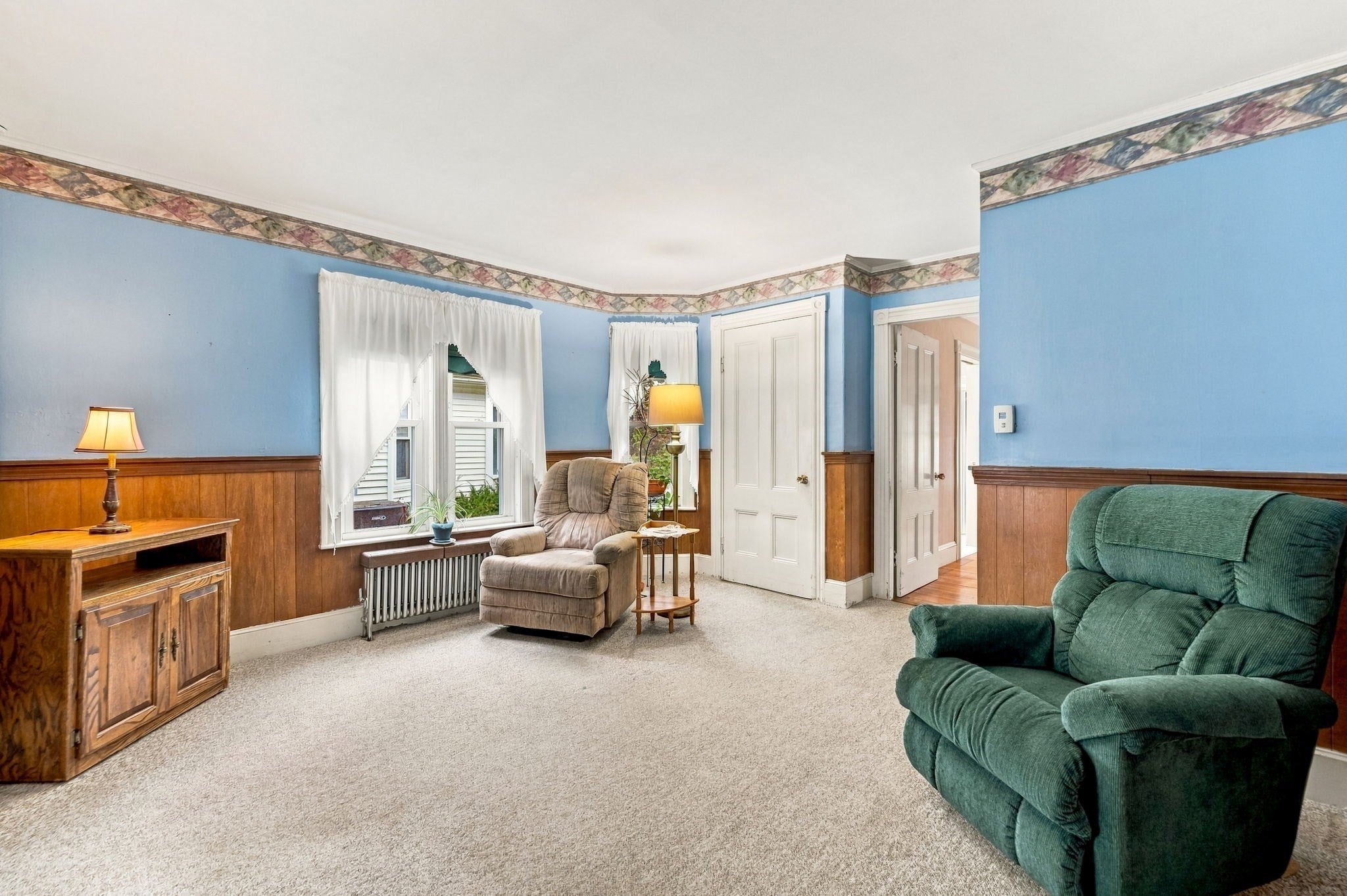 12 Collins St, Newburyport, MA Photo #4