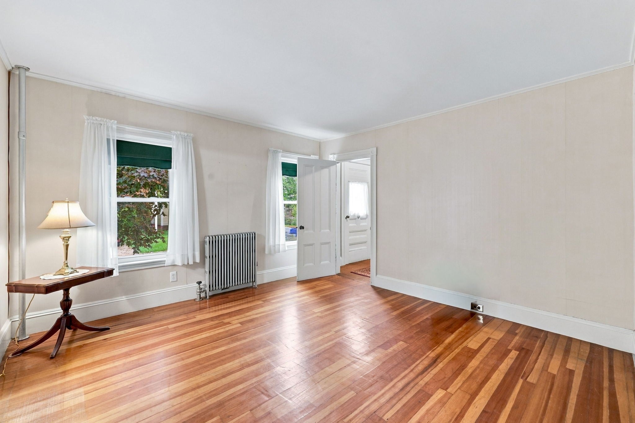 12 Collins St, Newburyport, MA Photo #2