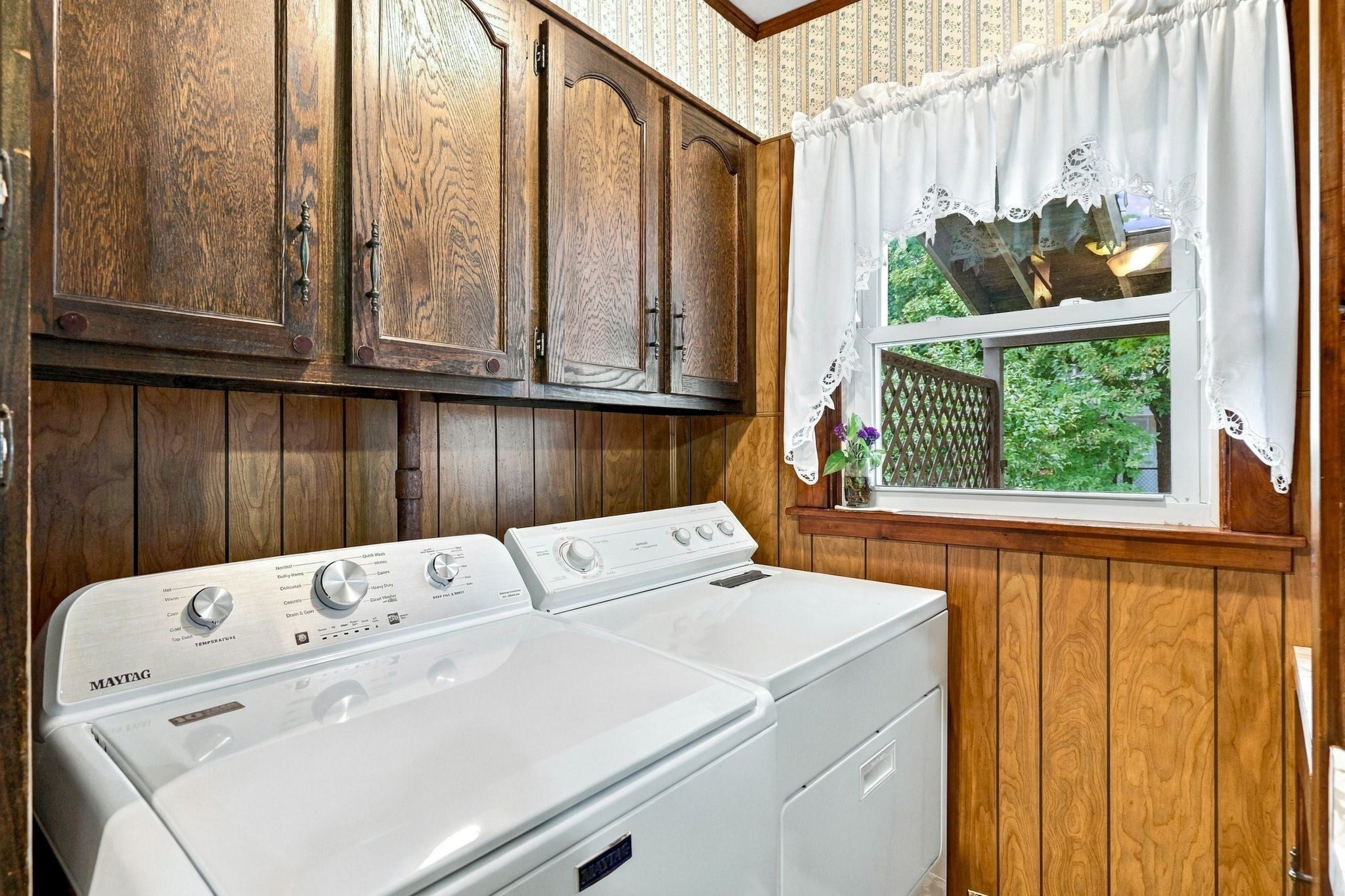 12 Collins St, Newburyport, MA Photo #9