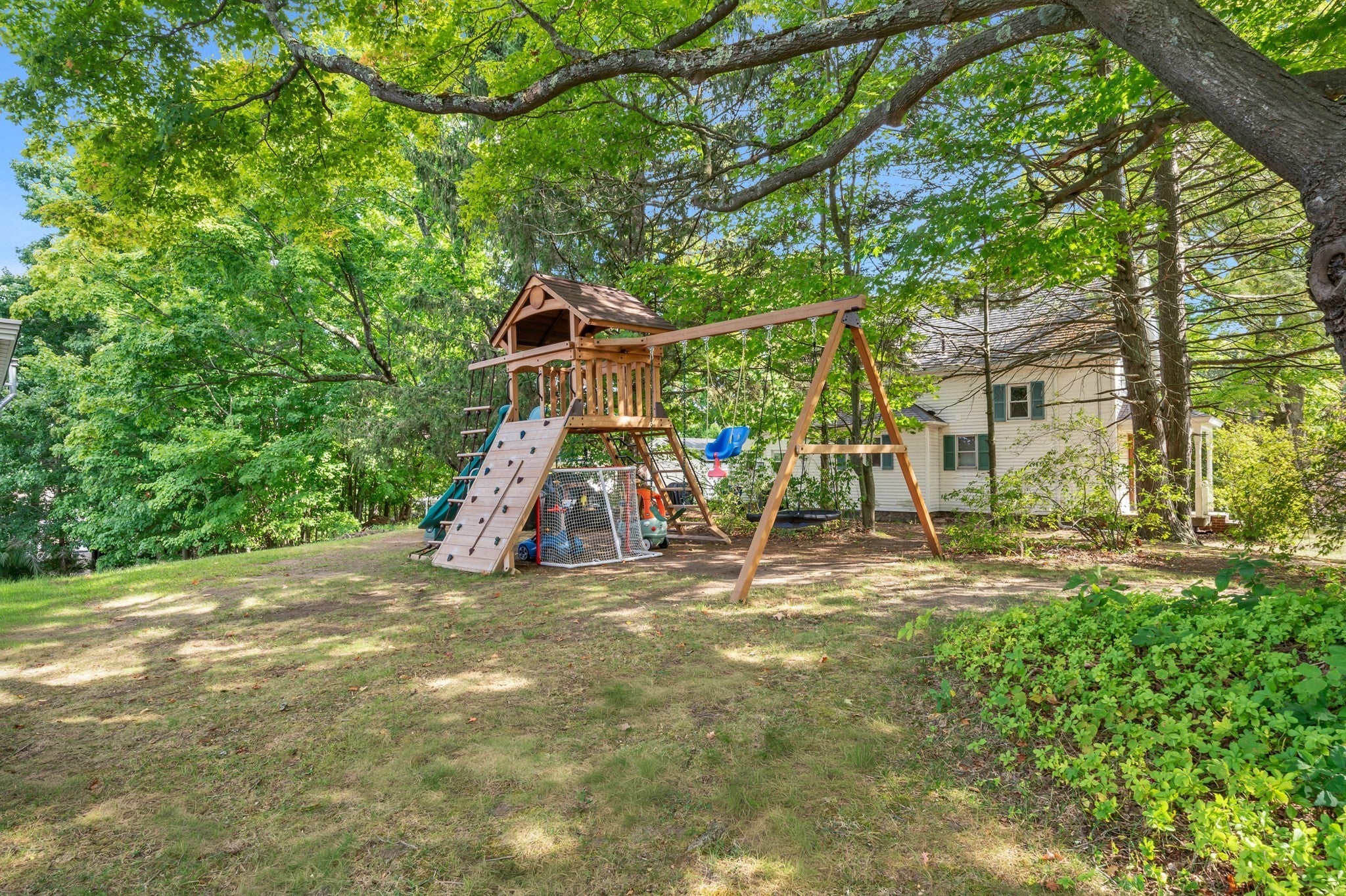 155 Forest St, Haverhill, MA, 155 Forest St, Haverhill, MA Photo #36