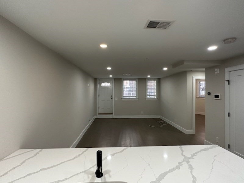 535 Newbury St. 1