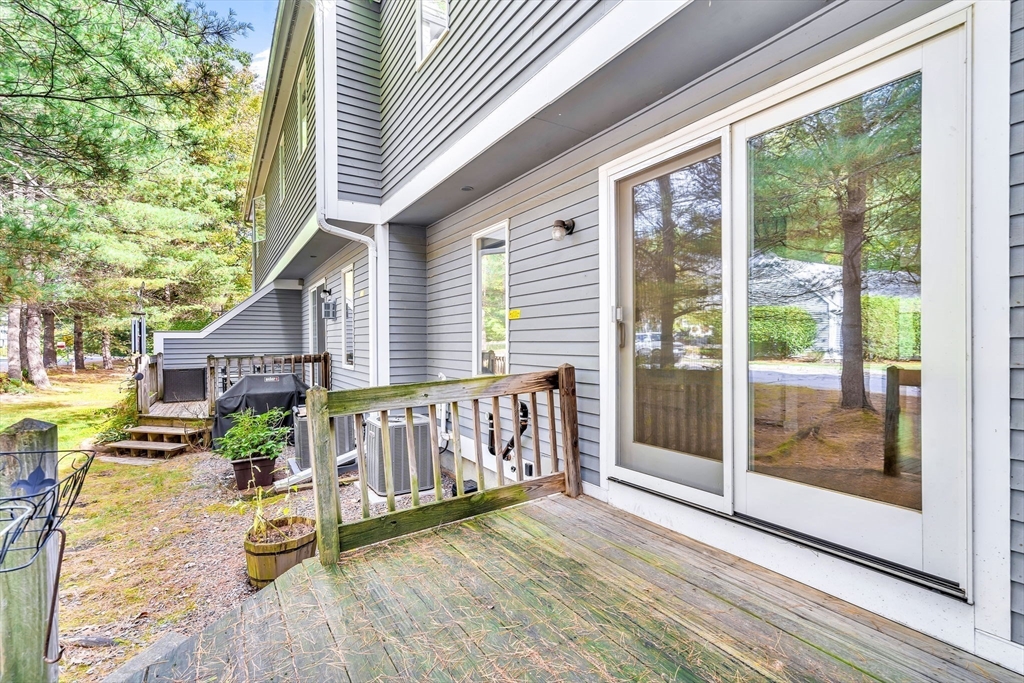 4 Country Meadow Rd 4