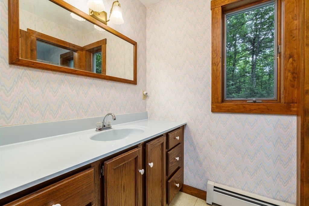 123 Saunders Street, Gardner, MA Photo #35