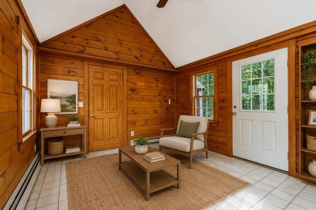 123 Saunders Street, Gardner, MA Photo #19
