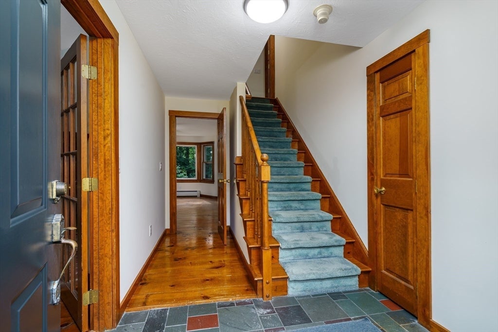 123 Saunders Street, Gardner, MA Photo #27