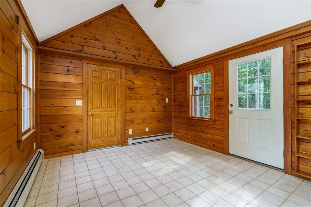 123 Saunders Street, Gardner, MA Photo #20