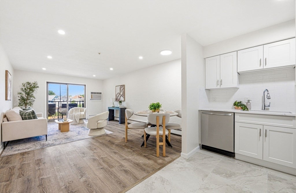 Photo of 595 Revere Beach Pkwy, Revere, MA