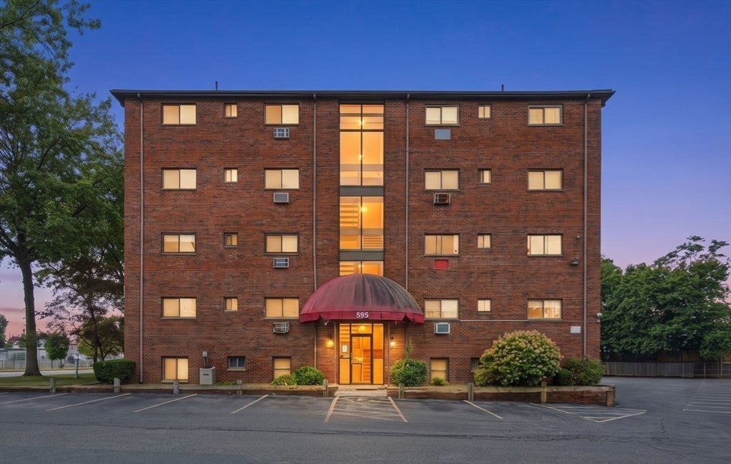 595 Revere Beach Pkwy #40, Revere, MA, 595 Revere Beach Pkwy #40, Revere, MA Photo #34