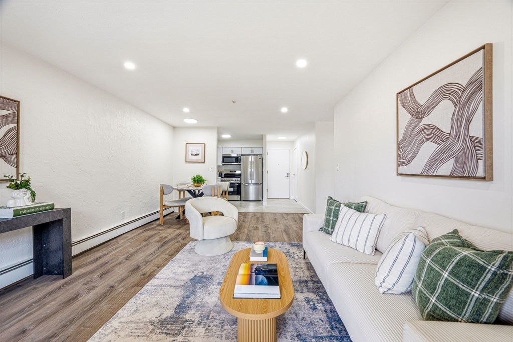 595 Revere Beach Pkwy #40, Revere, MA, 595 Revere Beach Pkwy #40, Revere, MA Photo #19