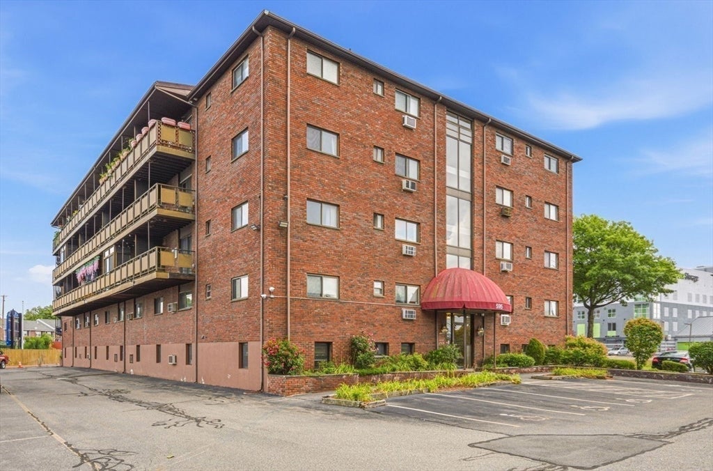 595 Revere Beach Pkwy #40, Revere, MA, 595 Revere Beach Pkwy #40, Revere, MA Photo #37