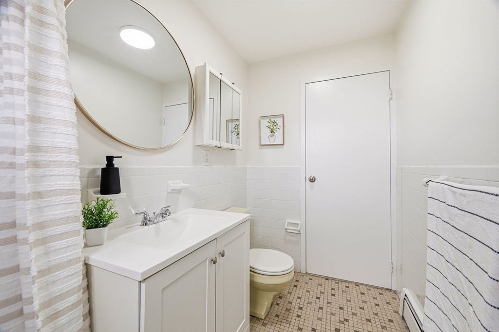 595 Revere Beach Pkwy #40, Revere, MA, 595 Revere Beach Pkwy #40, Revere, MA Photo #31