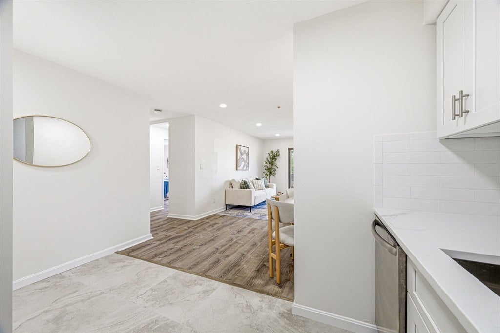 595 Revere Beach Pkwy #40, Revere, MA, 595 Revere Beach Pkwy #40, Revere, MA Photo #20