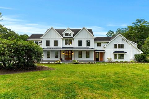 19 Conant    Road Lincoln MA 01773