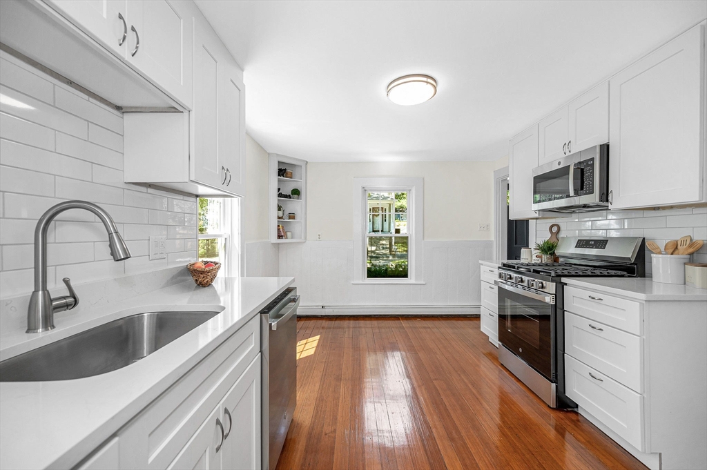 17 Swains Pond Ave
