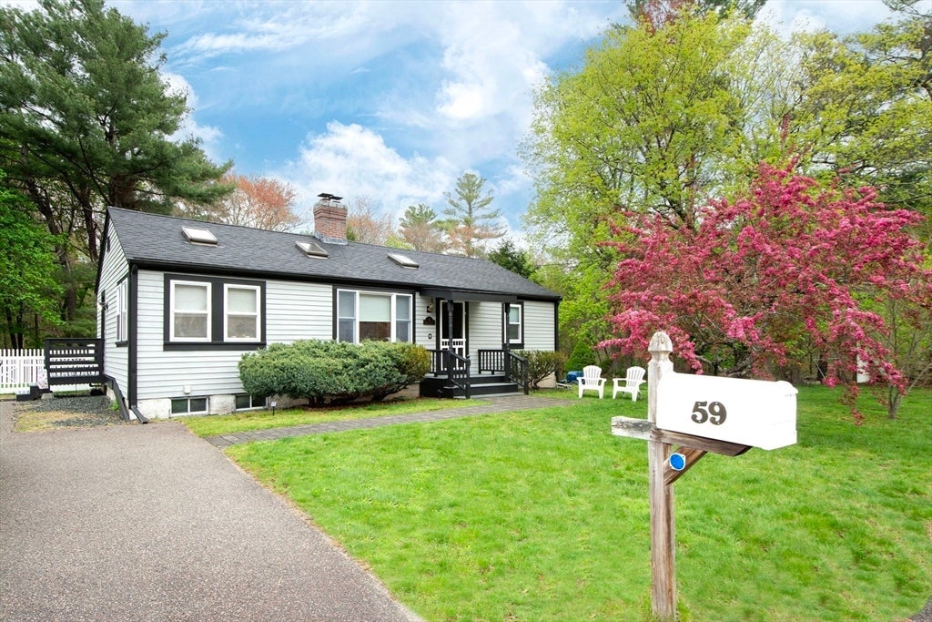 59 Geordan Ave