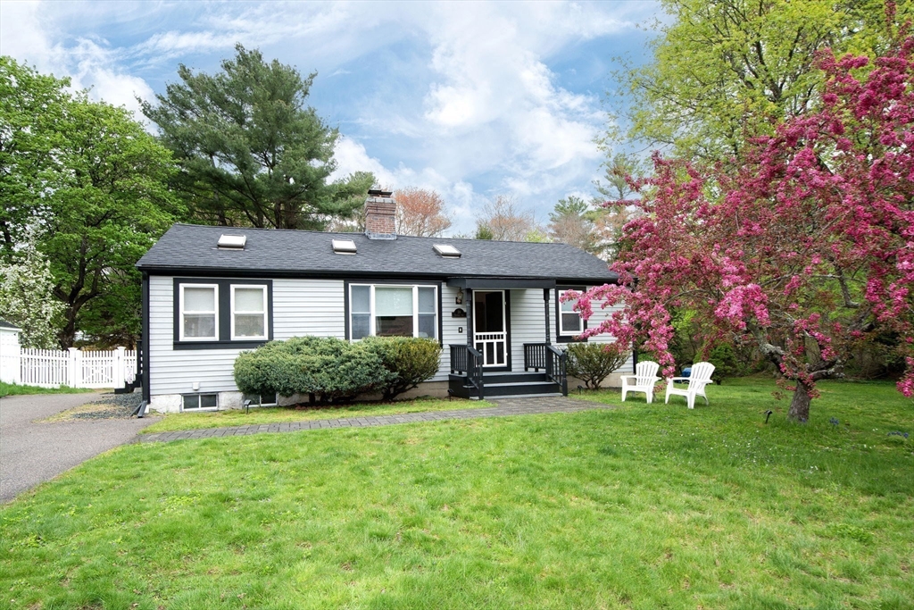 59 Geordan Ave