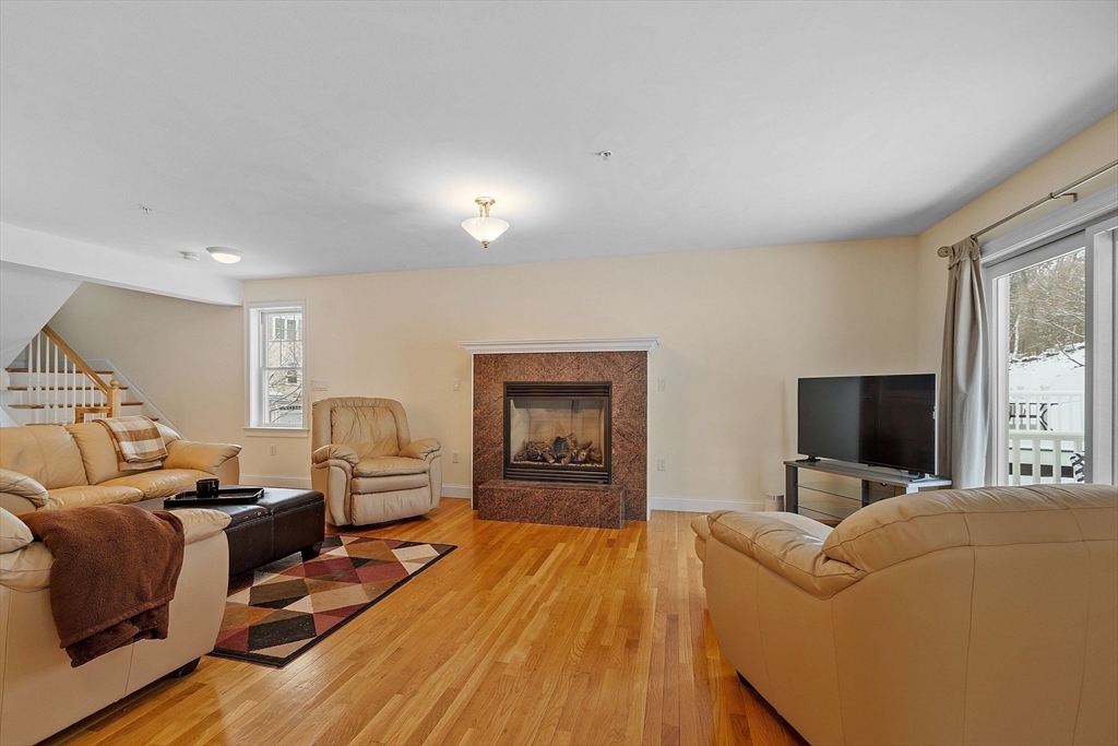24 Richardson Rd 24