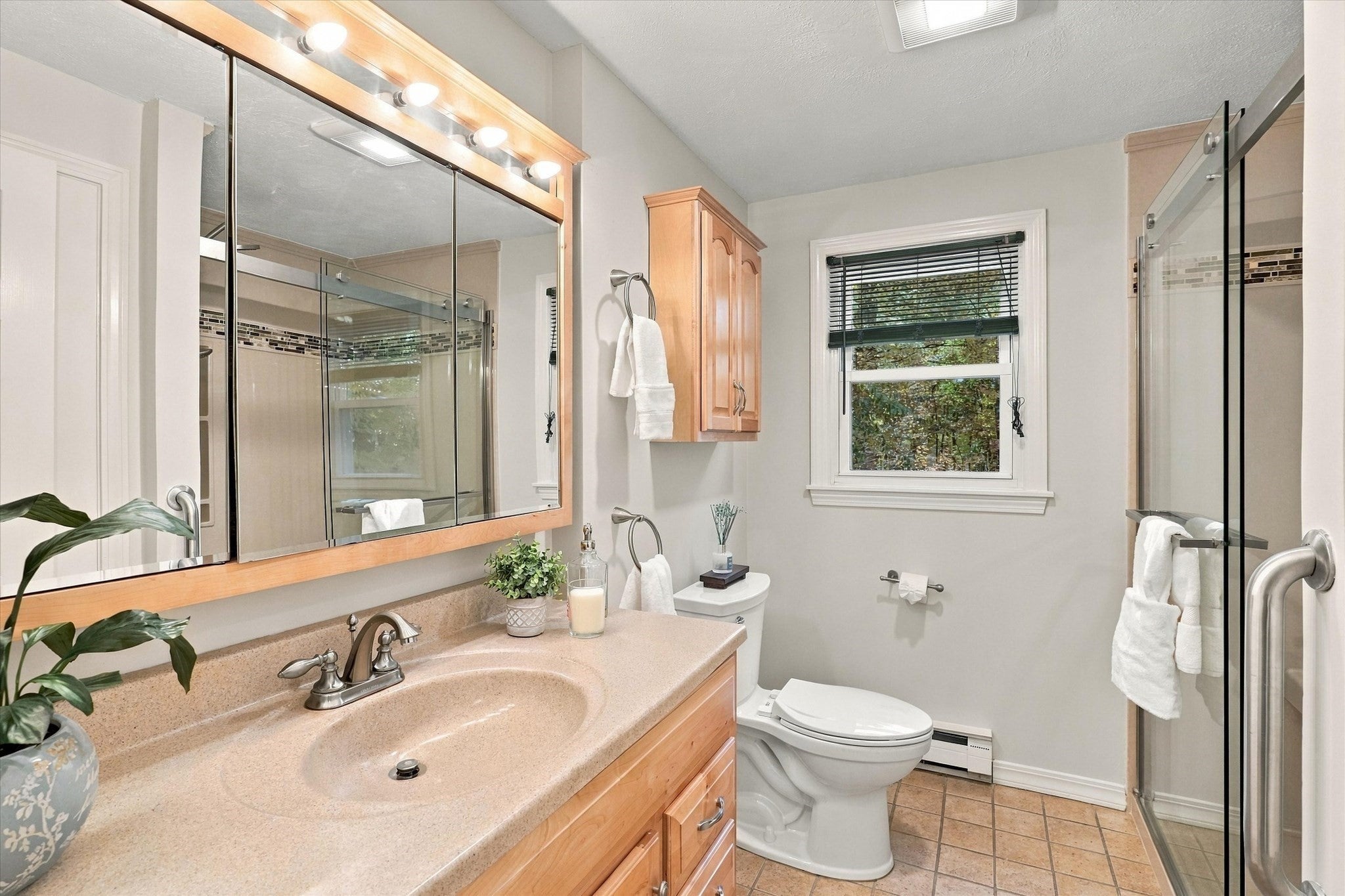 8 Montclair Ave, Andover, MA, 8 Montclair Ave, Andover, MA Photo #19