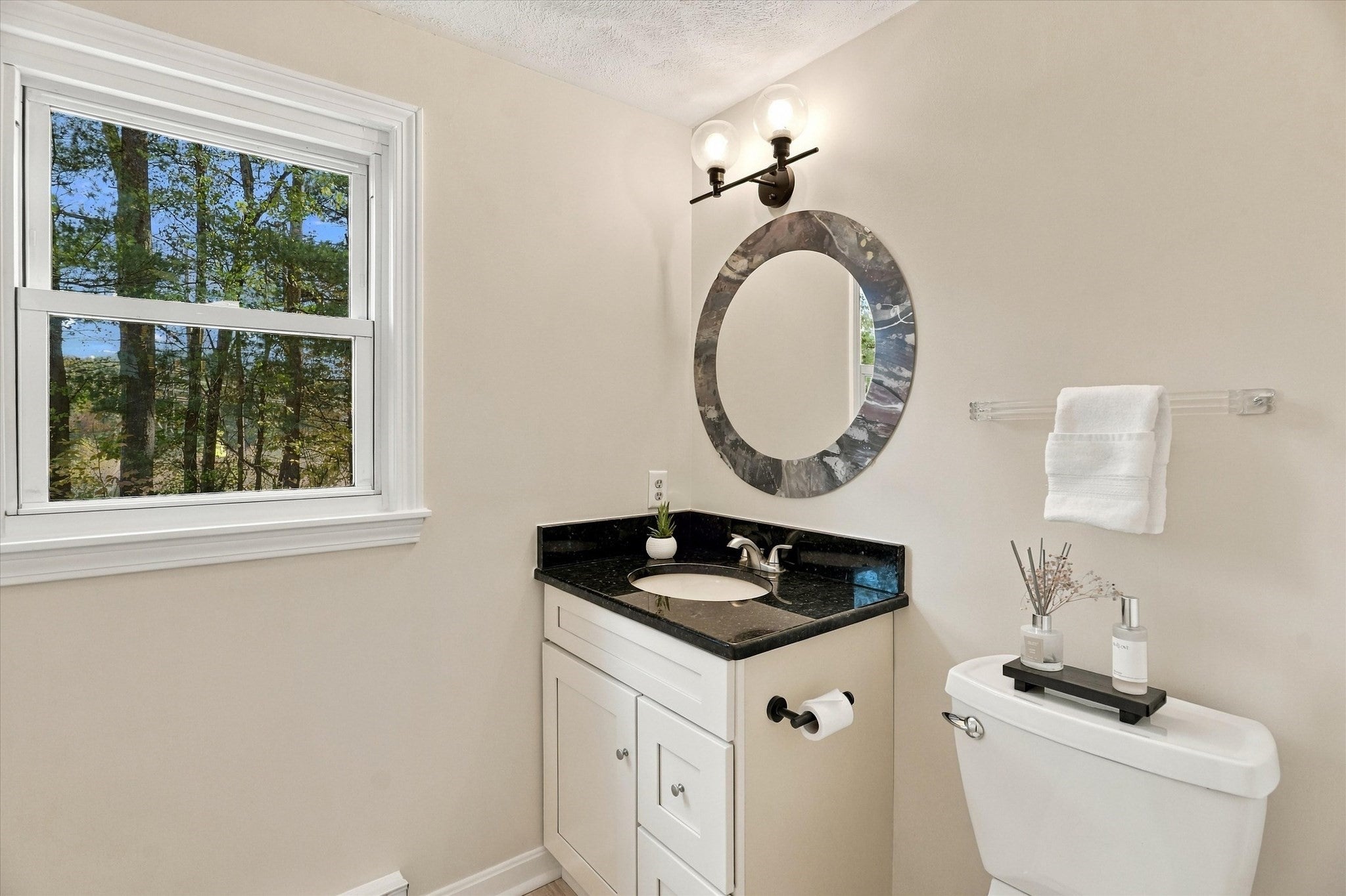 8 Montclair Ave, Andover, MA, 8 Montclair Ave, Andover, MA Photo #24