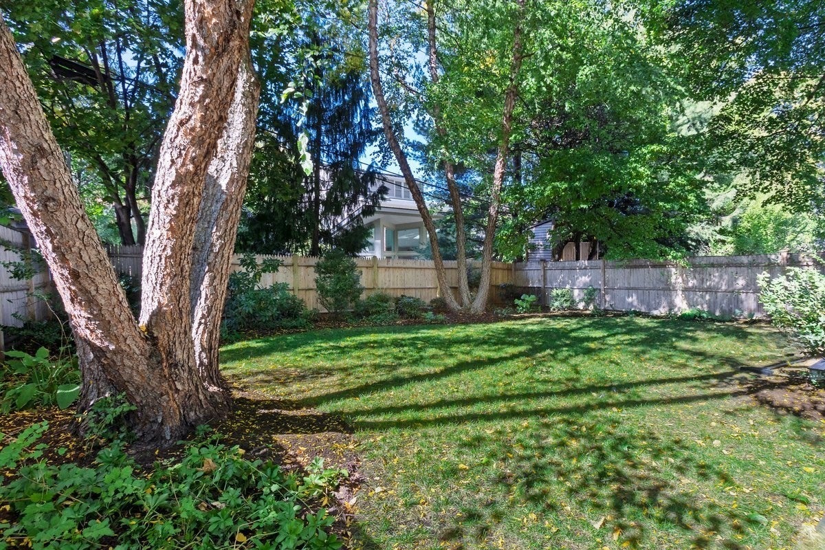 116 Fuller St, Brookline, MA, 116 Fuller St, Brookline, MA Photo #28