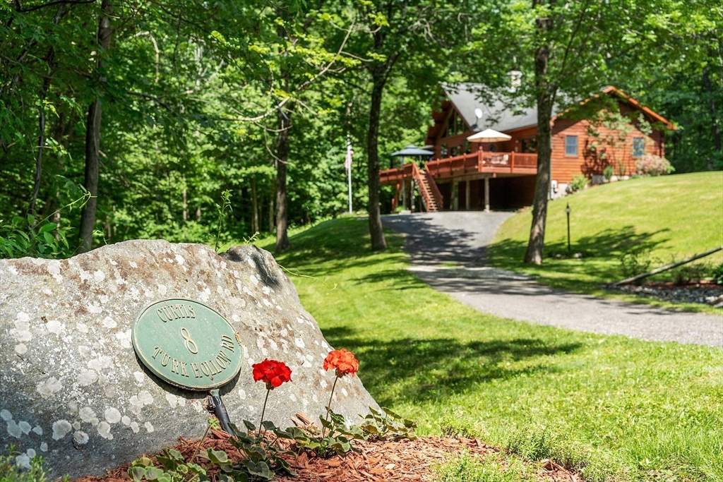 8 Turk Hollow Rd