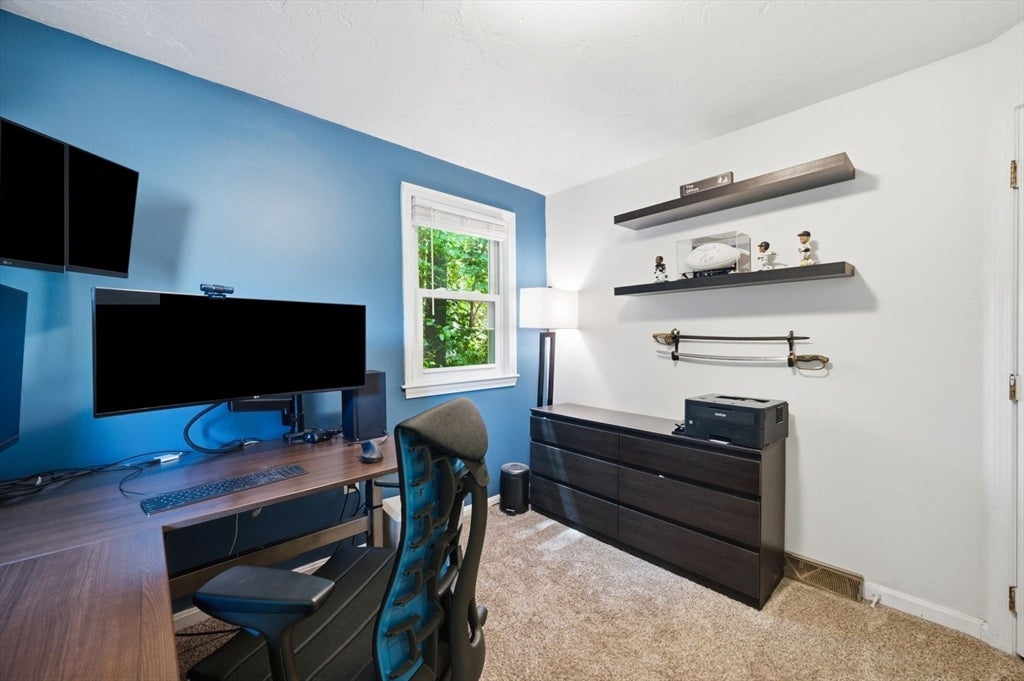 668 Summer St, Rockland, MA, 668 Summer St, Rockland, MA Photo #19