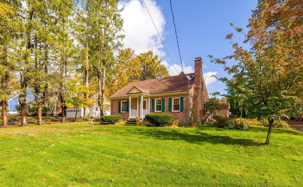 122 Holden St