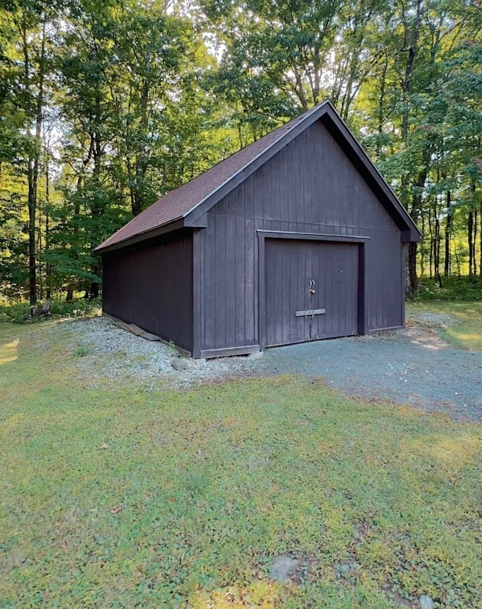 84 Chester Rd, Blandford, MA Photo #30