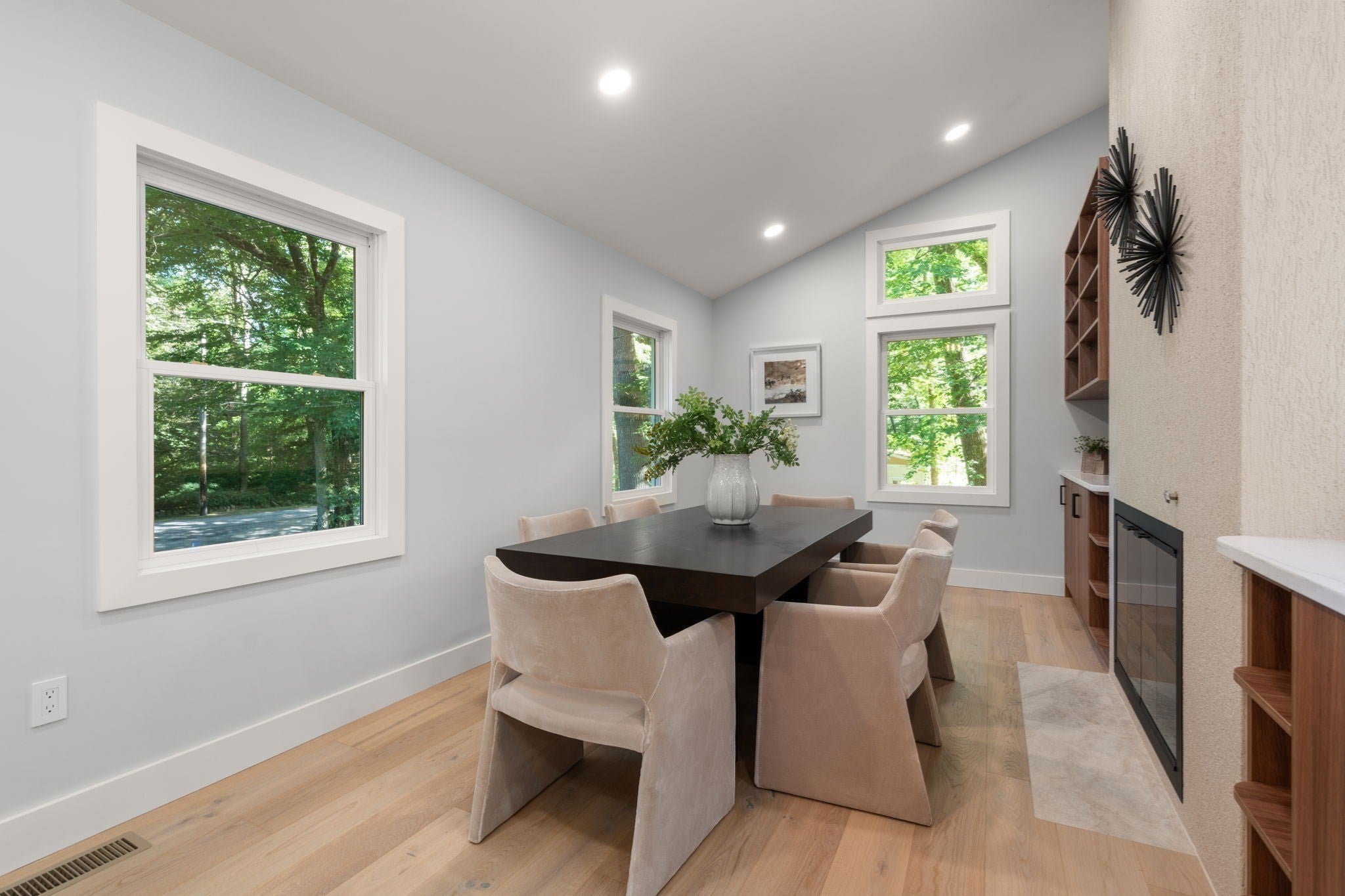 184 Bedford Rd