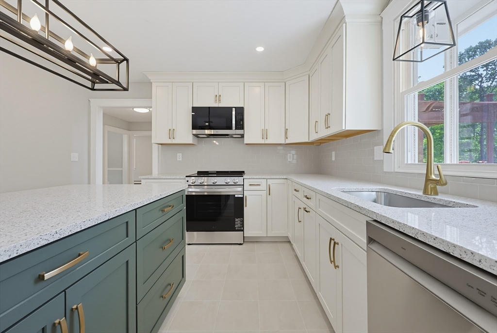 13 Fairway Lane