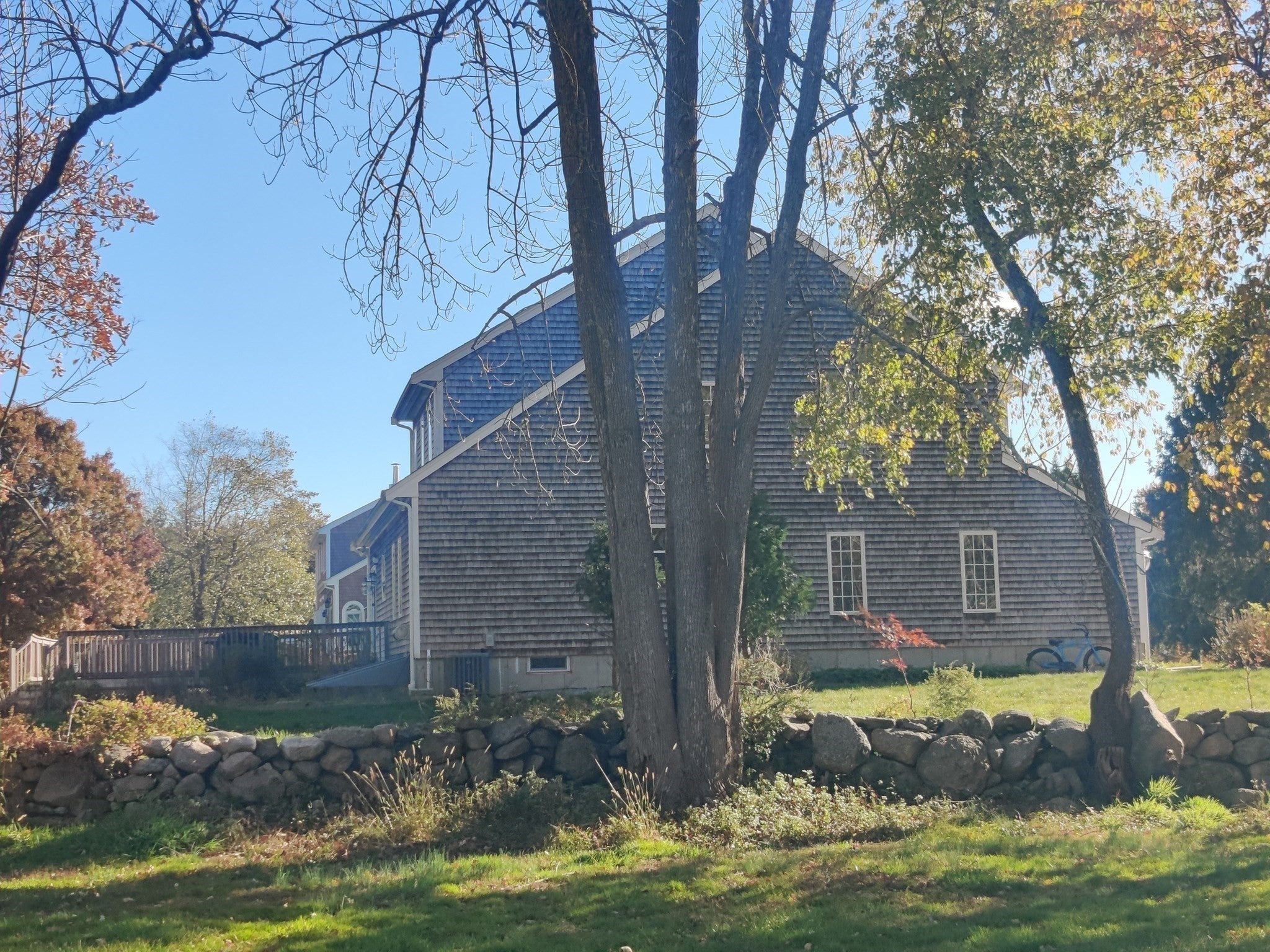 3 Hunter St, Acushnet, MA Photo #7
