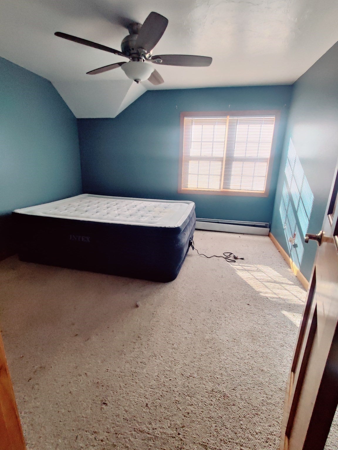 3 Hunter St, Acushnet, MA Photo #25