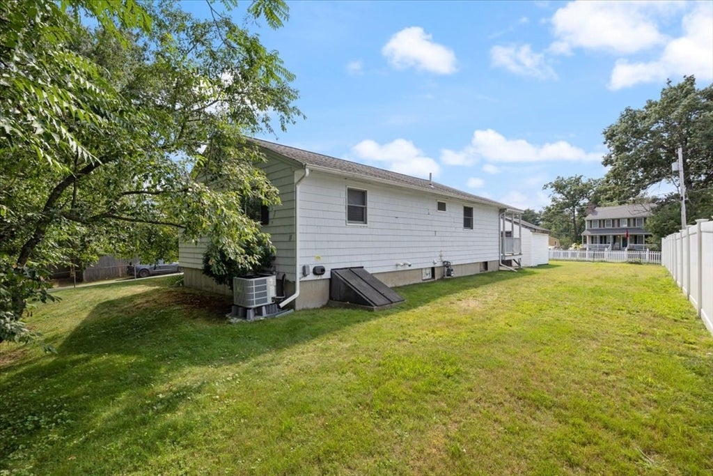 59 Pratt St, Tewksbury, MA, 59 Pratt St, Tewksbury, MA Photo #23