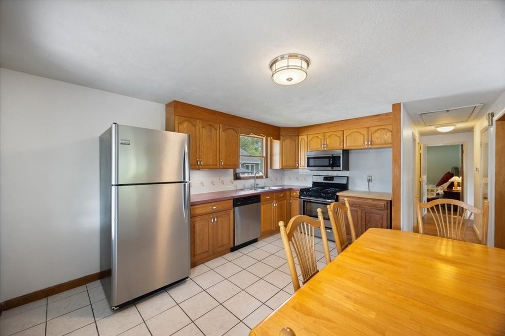 59 Pratt St, Tewksbury, MA, 59 Pratt St, Tewksbury, MA Photo #12