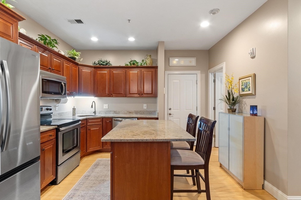 32C Rockway Ave 4