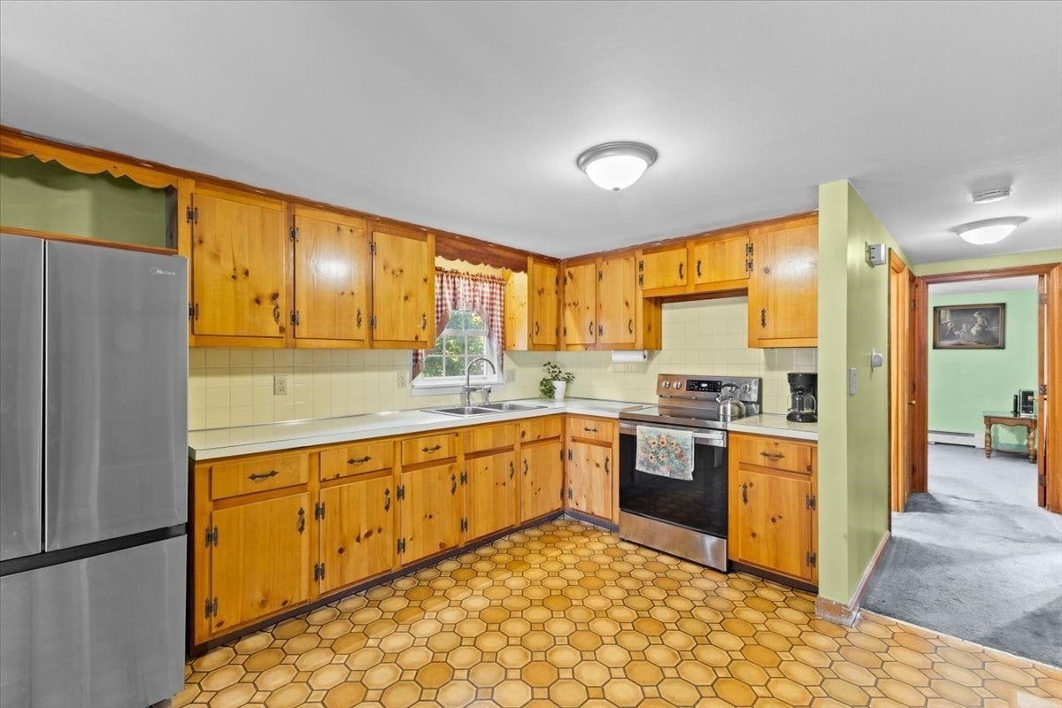 286 Pembroke St, Kingston, MA, 286 Pembroke St, Kingston, MA Photo #11