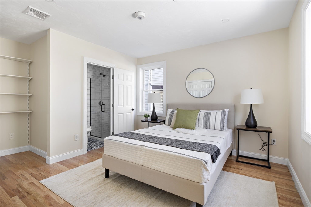 Revere, Massachusetts 02151, United States, 4 Bedrooms Bedrooms, ,3 BathroomsBathrooms,Residential,Active,78292