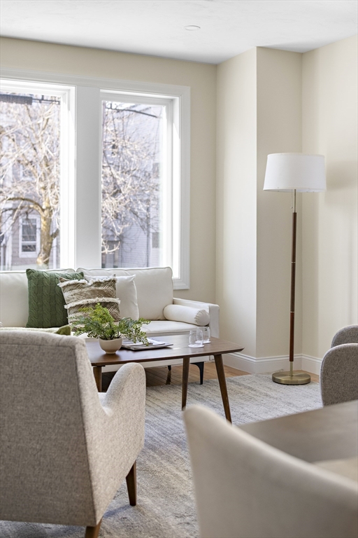 Revere, Massachusetts 02151, United States, 4 Bedrooms Bedrooms, ,3 BathroomsBathrooms,Residential,Active,78292