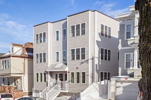21 Thornton St 1 Revere MA 02151