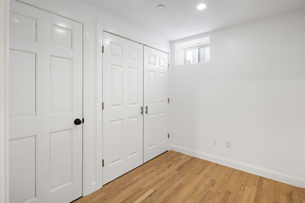 Revere, Massachusetts 02151, United States, 4 Bedrooms Bedrooms, ,3 BathroomsBathrooms,Residential,Active,78292