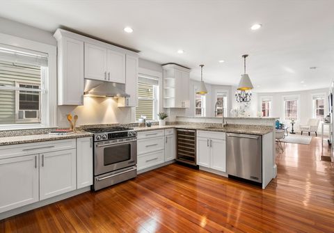 Photo of 17 Copley Street #1, Cambridge, MA 02138 (MLS # 73338804)