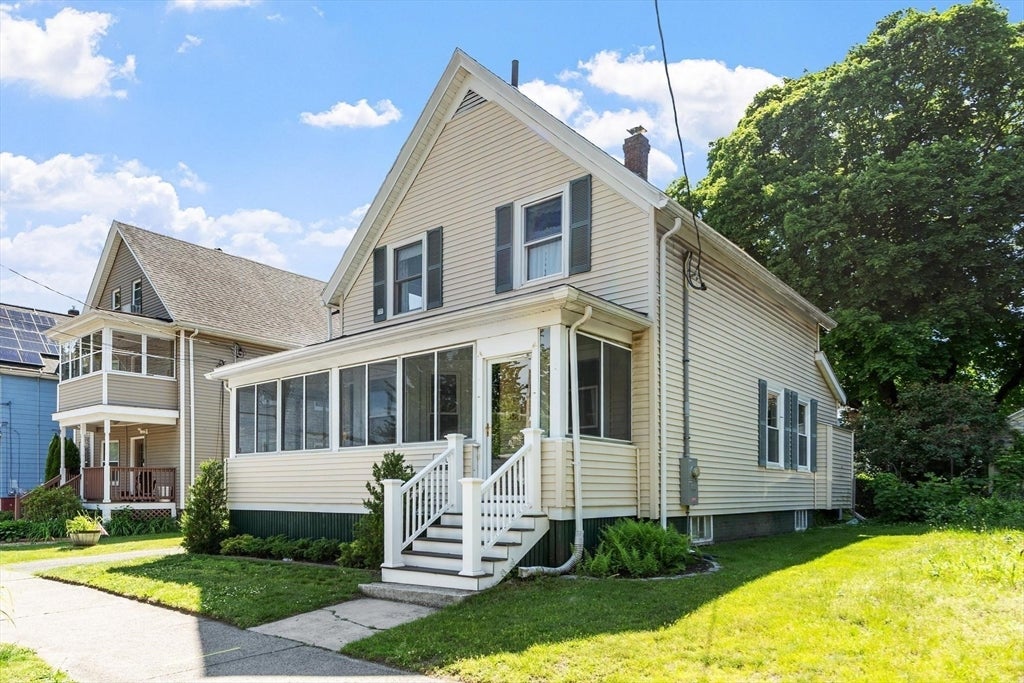140 Lake View Ave