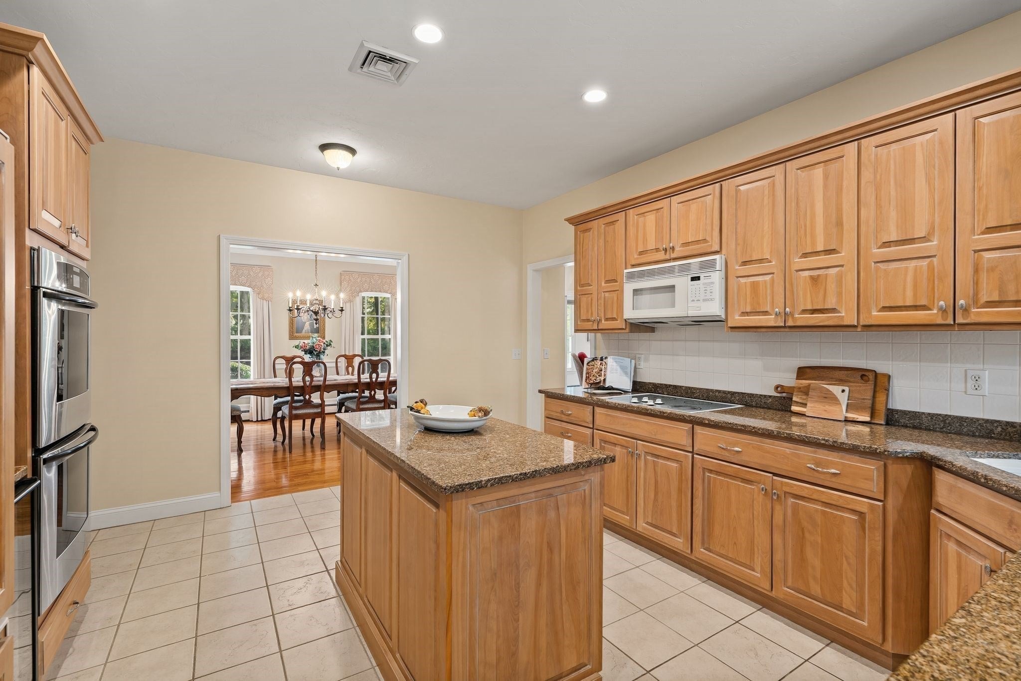 11 Sycamore Ave, Bourne, MA, 11 Sycamore Ave, Bourne, MA Photo #11