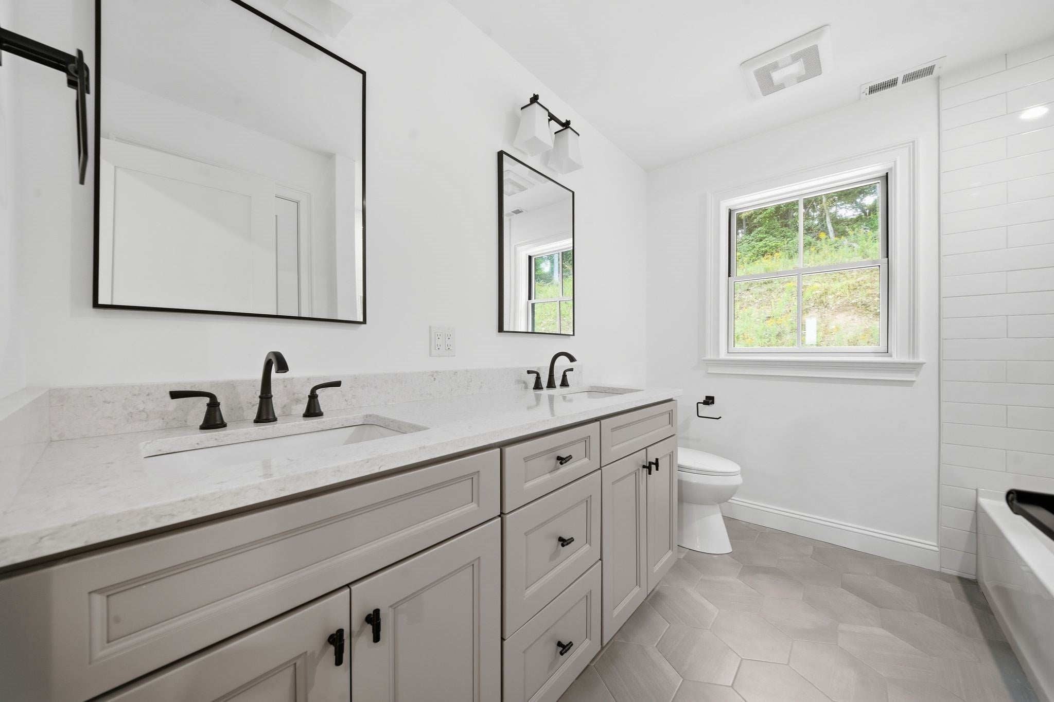 161 Bridge St #6, Hamilton, MA Photo #24
